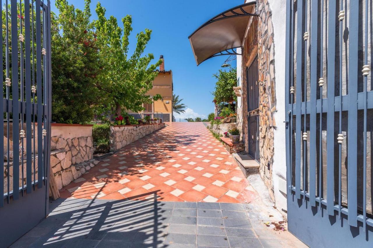 "La Casina Del Forno Con Piscina Fra Catania E Siracusa " Carlentini Eksteriør bilde
