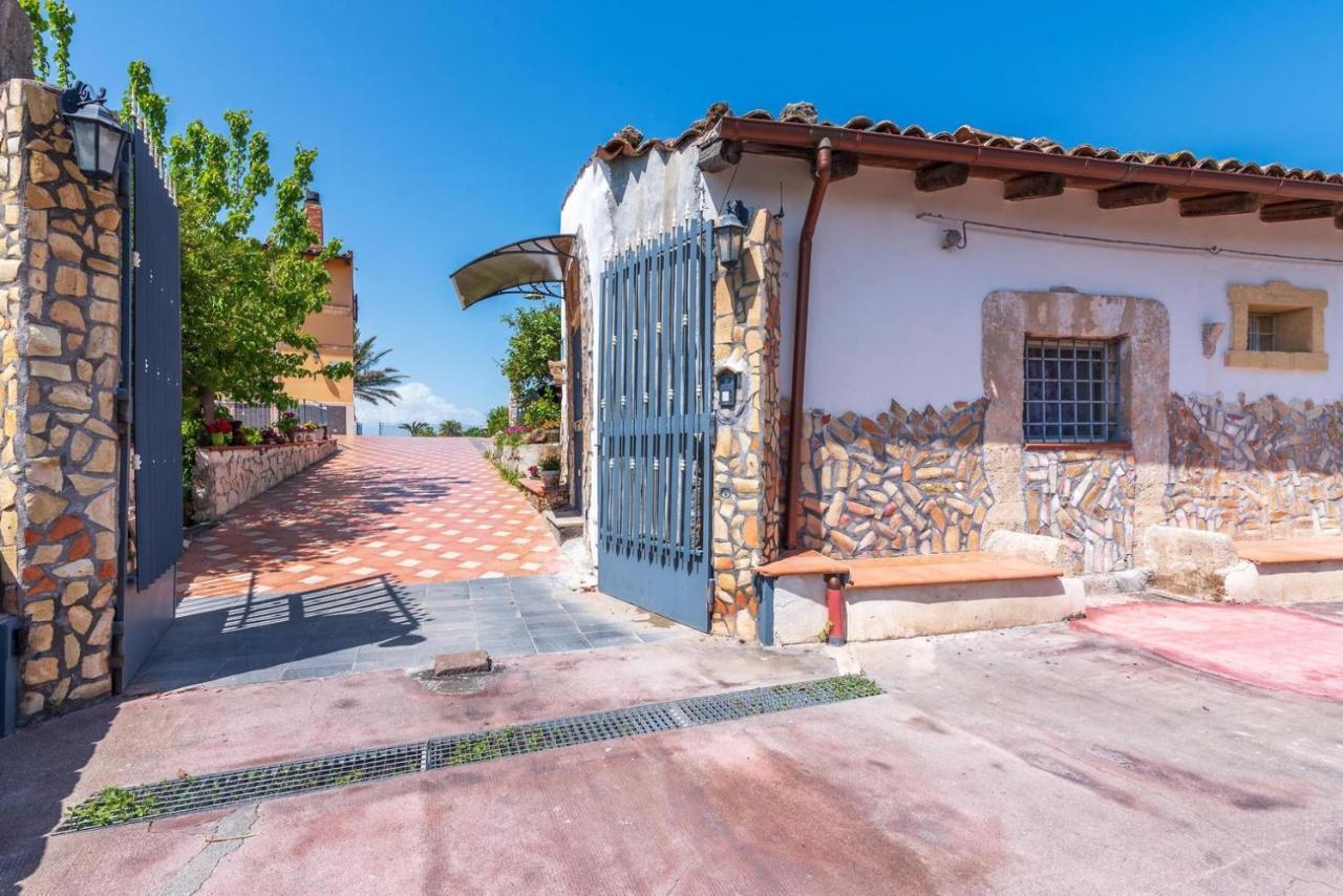 "La Casina Del Forno Con Piscina Fra Catania E Siracusa " Carlentini Eksteriør bilde